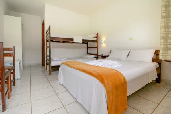 Quarto Standard - Velinn Pousada Ubatuba Tropical