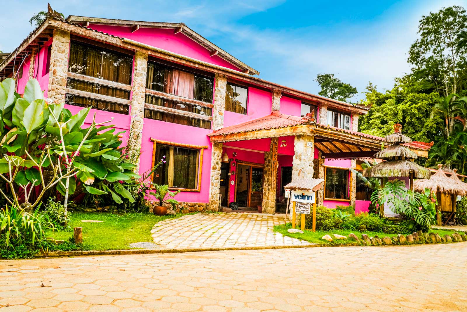 Velinn Pousada Bali Itamambuca